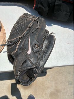 Nike softball glove