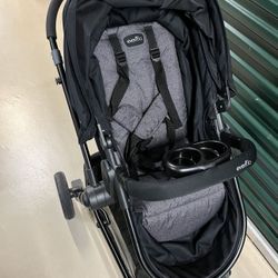 Evenflo Stroller - Pivot modular travel system