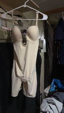 NWT Slimers Low-Back Deep U-Plunge Shapewear Bodysuit - Size S