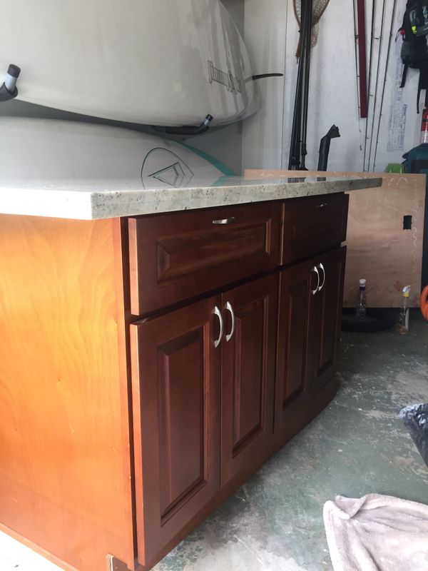 Kitchen Island for Sale in Des Moines, WA - OfferUp