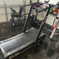 SF-S2 Curved Treadmill