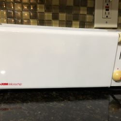 Vintage Maxim 4slice Toaster In Working Condition 
