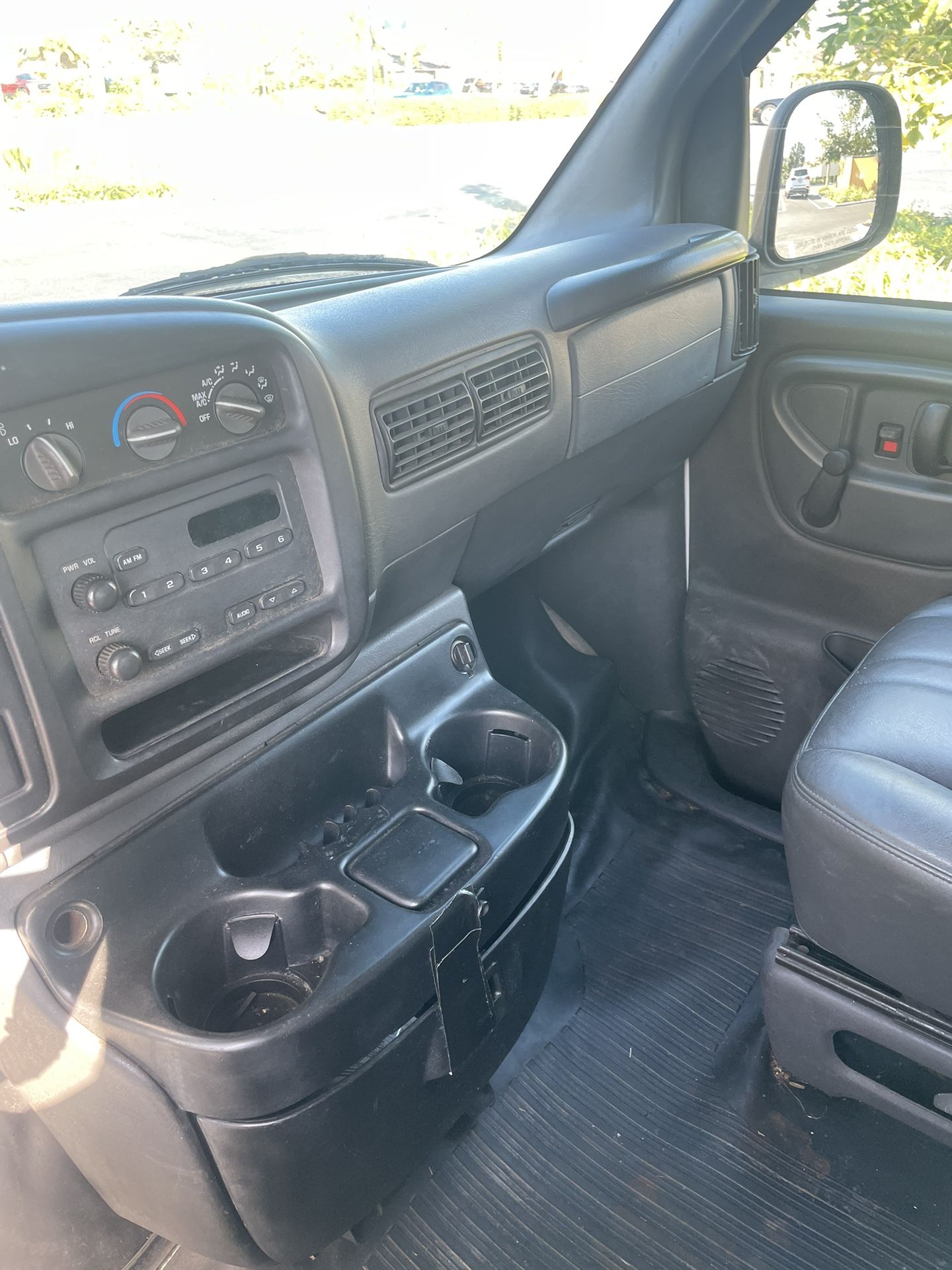 2002 Chevrolet Express