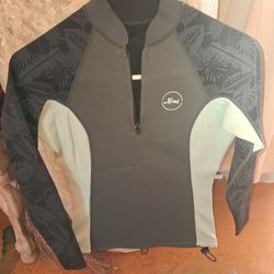 Xcel Wetsuit Rashguard S