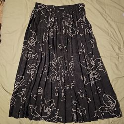 Liz Claiborne Midi Skirt