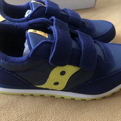Sauconey New Boys shoes (sz. 2.5) 