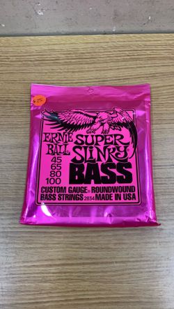 ERNIE BALL SUPER SLINKY BASS.