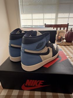 Nike Air Jordan 1 Obsidian UNC