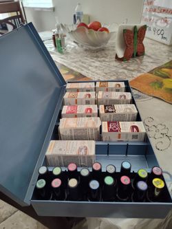 Salon Hansen and gel polish kit
