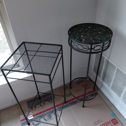 Indoor Outdoor Plant Pumpkin Stands(2) $10 If Ad Is Listed It's Still Available