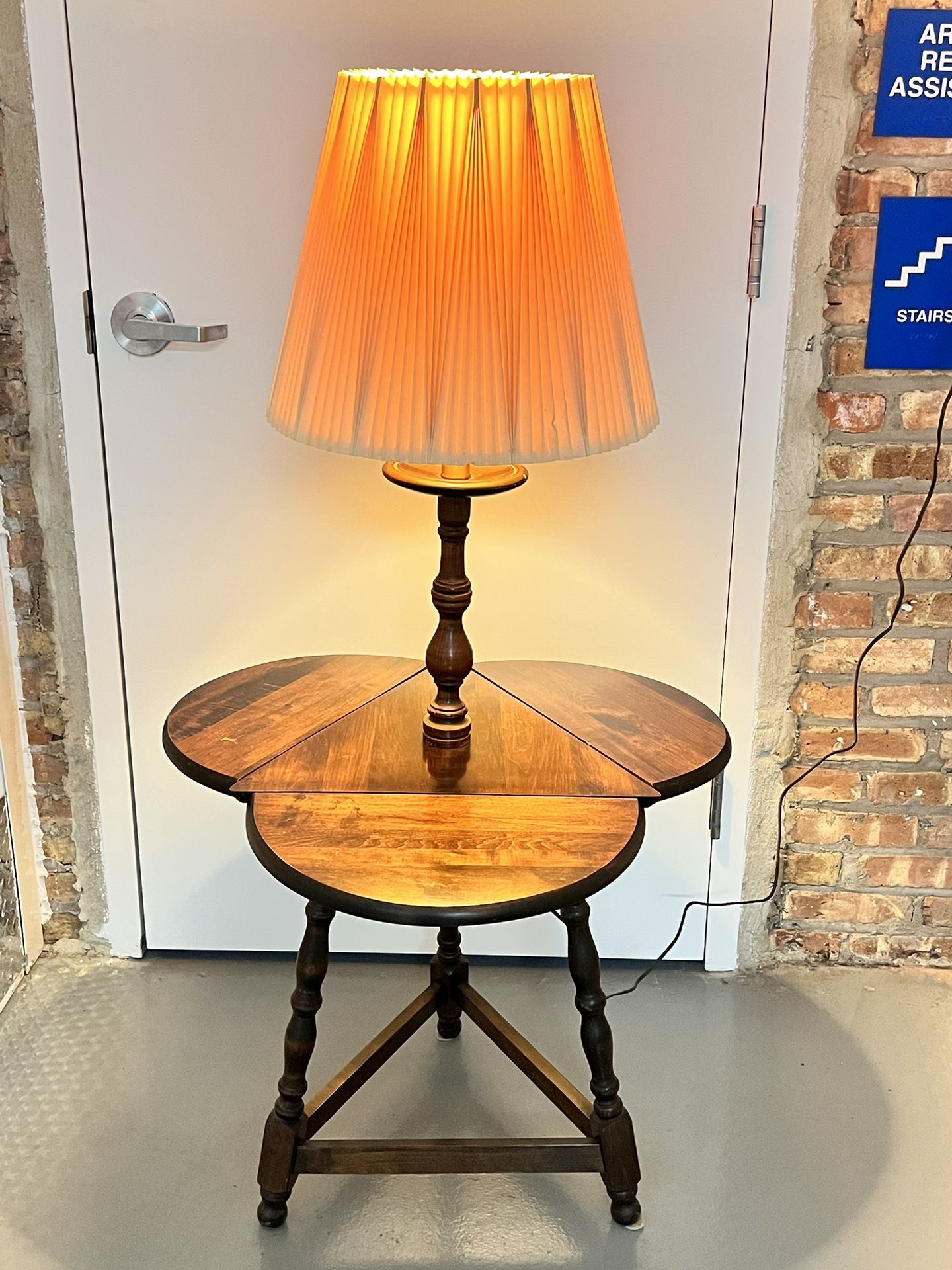 Vintage Fredrick Cooper? Floor Lamp ~Walter Of Wabash Hinged Wood Table Surround