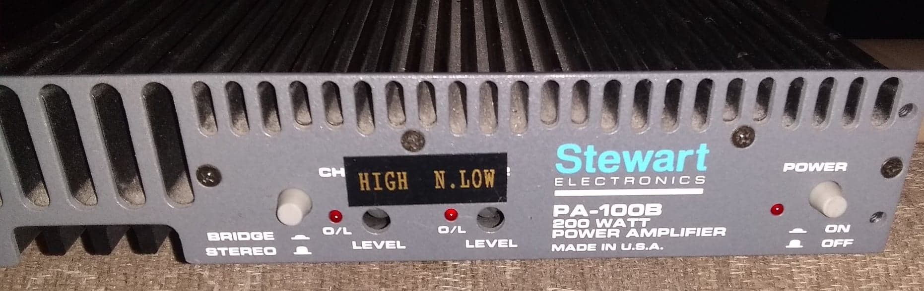 *****PRICE REDUCED. Stewart 200wt 120v Power Amplifier