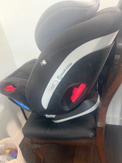 All in one maxi cosi car seat (READ ALL INFO)