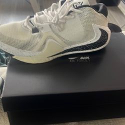 Basketball Nike shoes