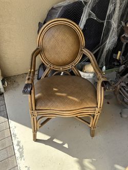 1 Tommy Bahama Lexington Chair 