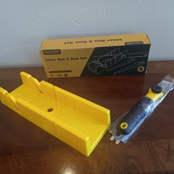 Miter Box & Saw Set