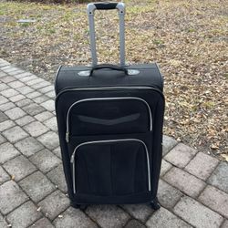 Large Suitcase Coleman Model CM18328-10-28 Soft Shell