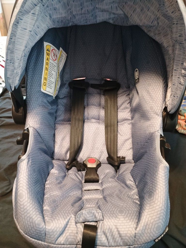 Car Seat W/Base