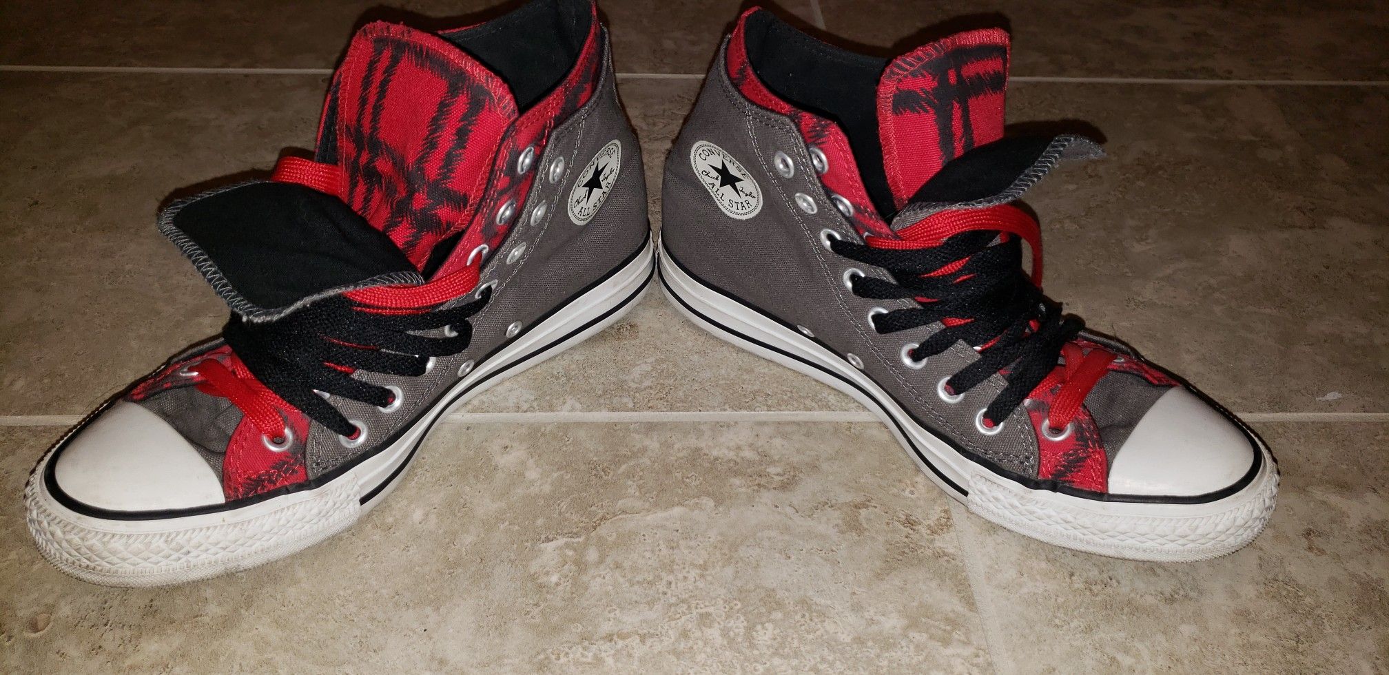 Double Layered Converse