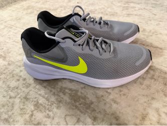 Running Shoes