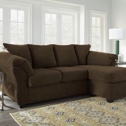 Sectional With Reversible Chaise
