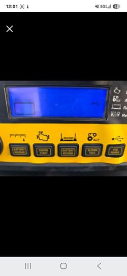 **DEWALT- Battery Charger & Alternator Tester**