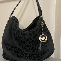 Michael Kors Hobo Bag