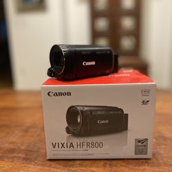 Like New Canon Vixia HF R800