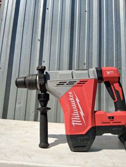 Milwaukee 1-3/4" SDS MAX ROTARY HAMMER