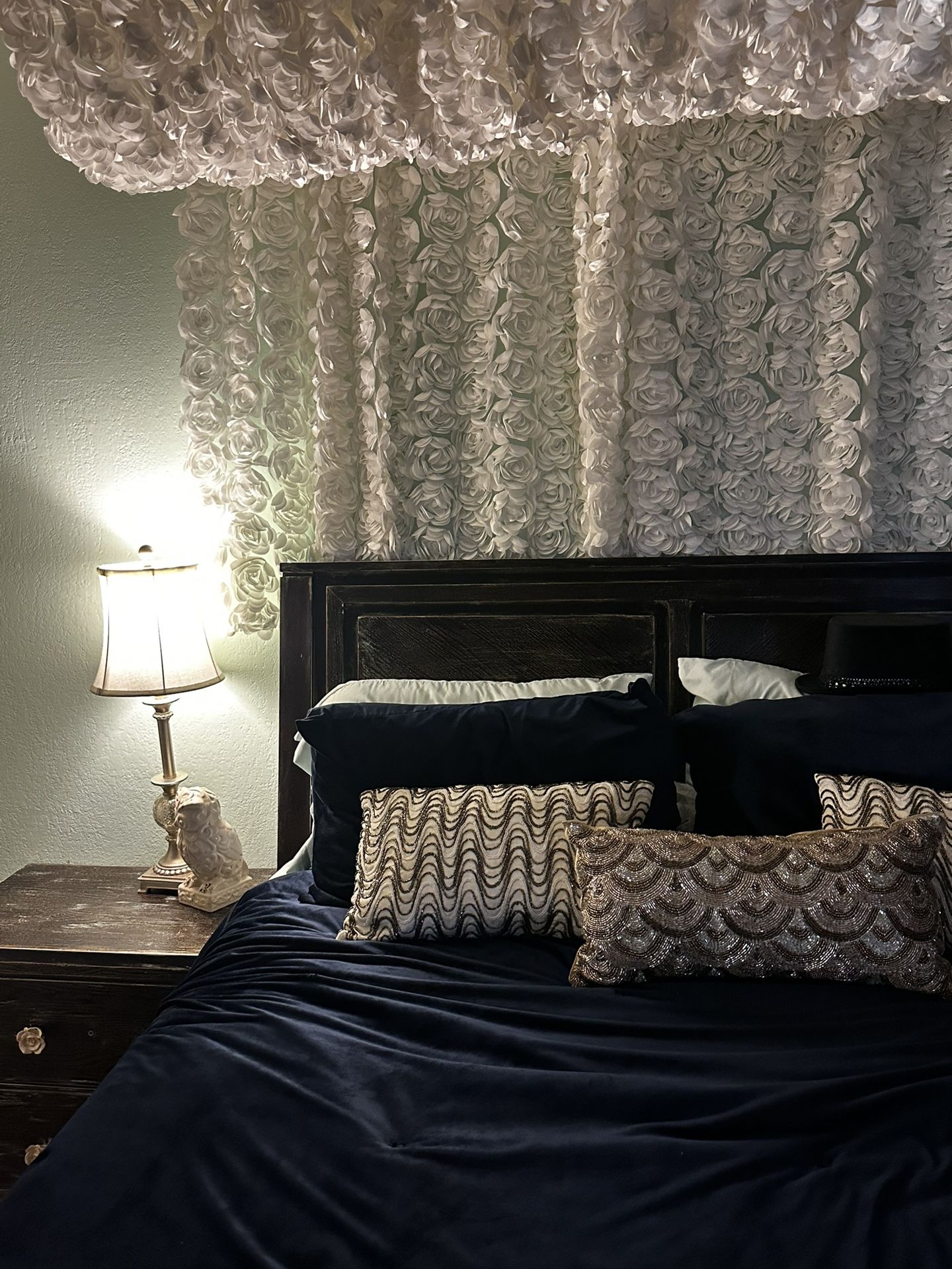 Bedroom Set For Sale