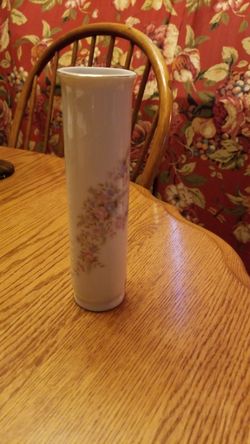LEFTON CHINA Vase