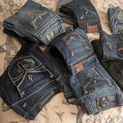 James 👖👖💛💛💛