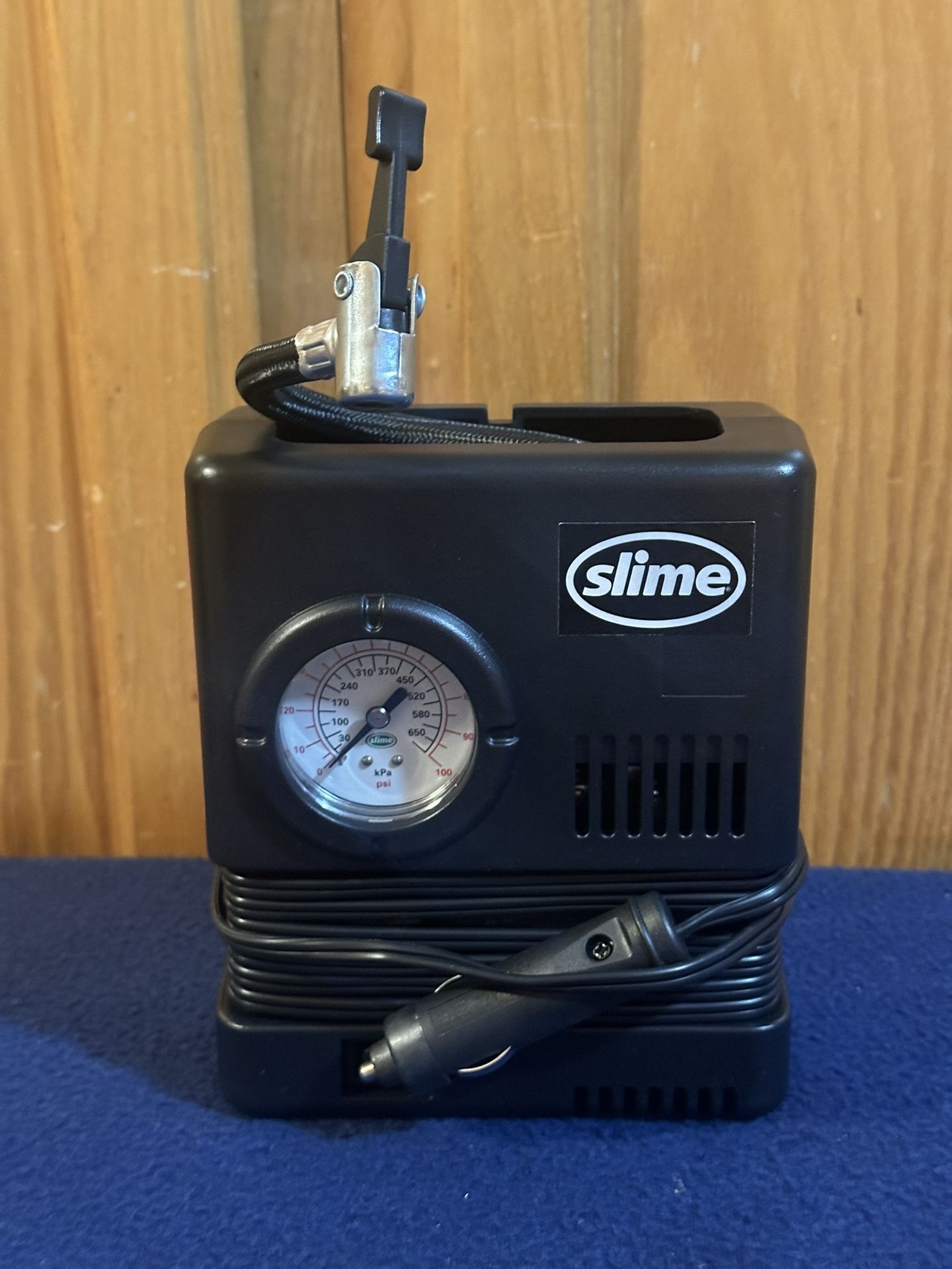 Portable 12V Air Compressor with Pressure Gauge