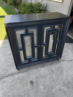 Dresser/ Accent Cabinet