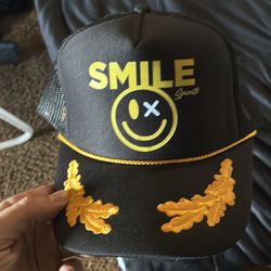 Smile hat