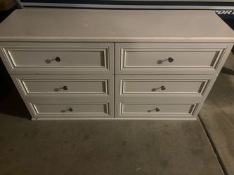 Drawer Dresser