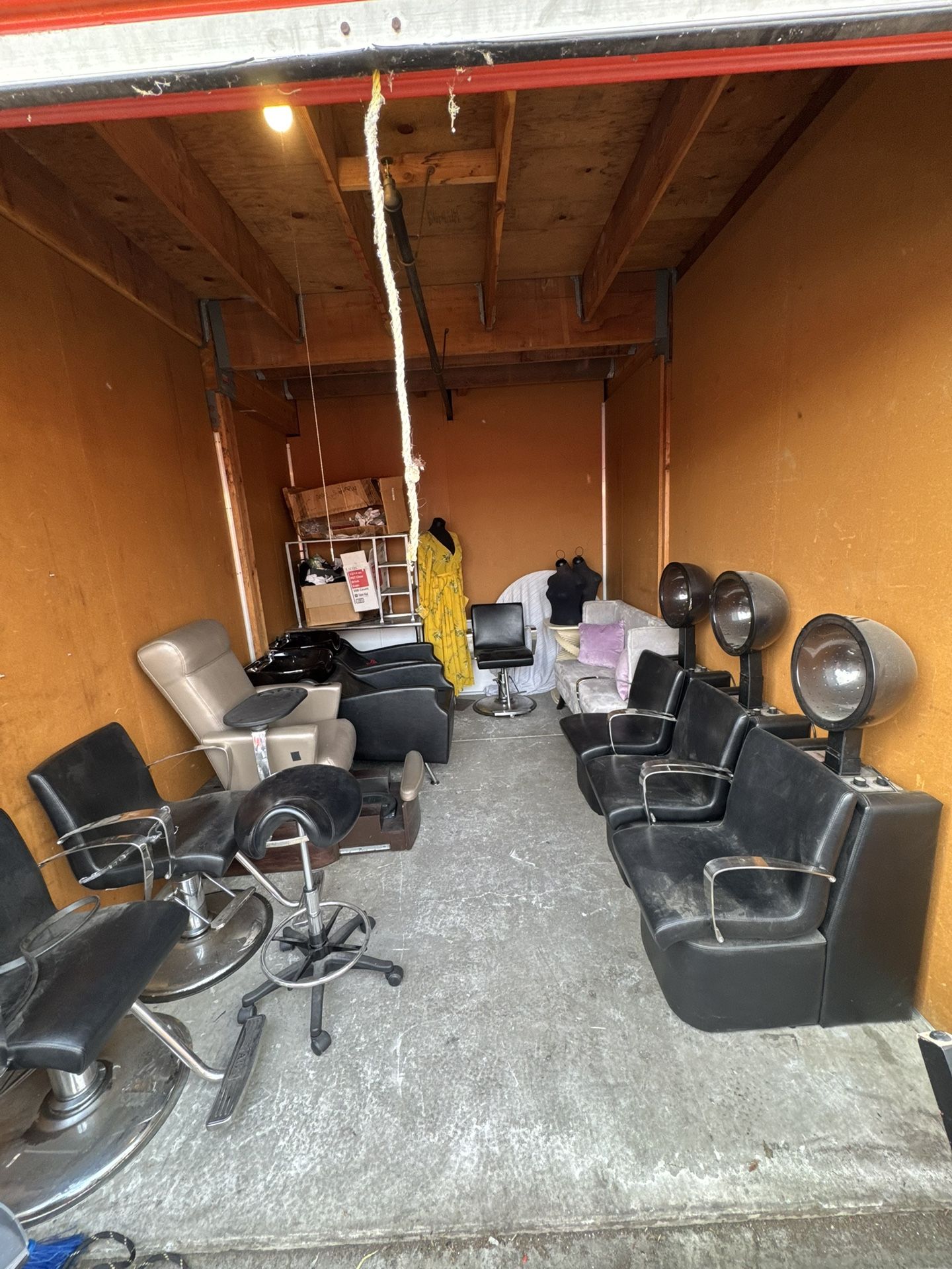 Hair Chair Salon
