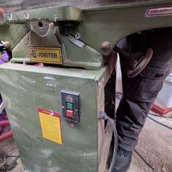 Planer Edger 6 Inch. Chicago Electric 