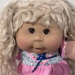2004 Cabbage Patch Kid - Flower Dress with Blonde Hair, Brown Eyes