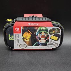Nintendo Switch Lite Luigi’s Mansion 3 Deluxe Travel Case