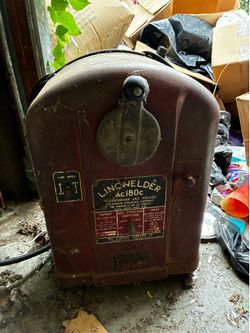 Lincoln Eletric Lincwelder AC 180c Transformer arc welder