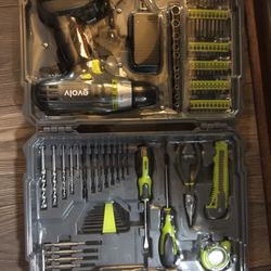 Drill set new Evolv 18 volt cordless 107 pc