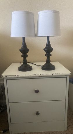 Nightstands With Lamps