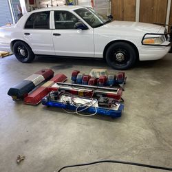 Ford Crown Victoria Parts & Cars