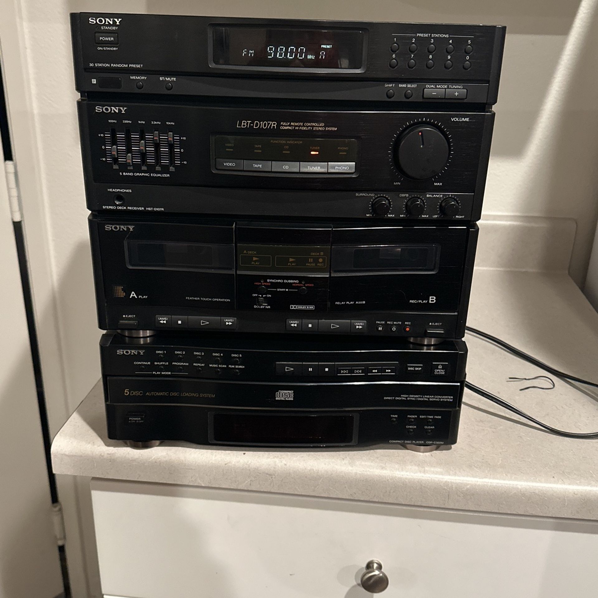 Vintage Sony Lint- D115 Am/FM Cd Cassette Stereo System Working Unit Only