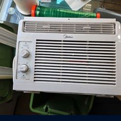 Window Air Conditioner