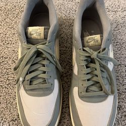 Nike Air Force 1 Mica Green DV7186-300 Size 13 Clean