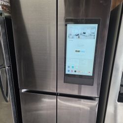 REFRIGERATOR SAMSUNG 4 DOOR BLACK STAINLESS STEEL COUNTER  DEPTH 