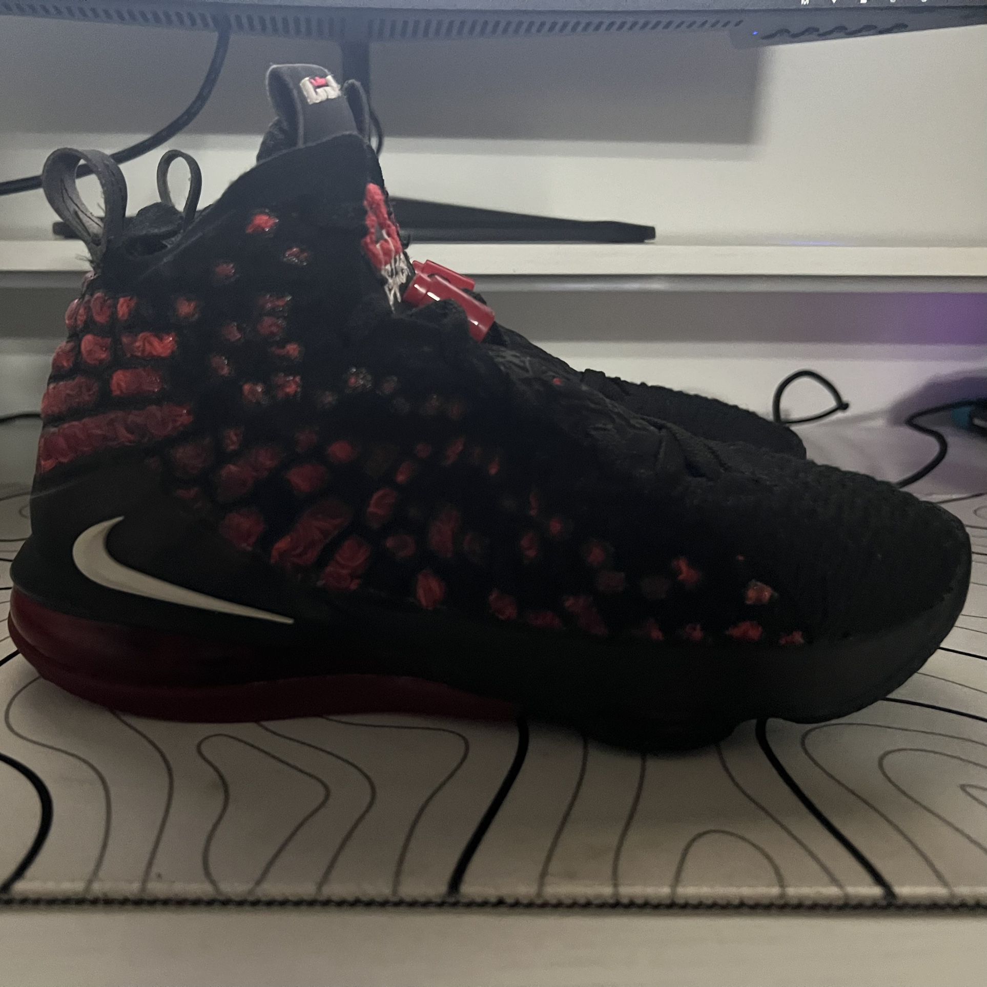 Nike Lebron 17 GS 'Infrared' 2019  BQ5594-006  Youth Size 5Y