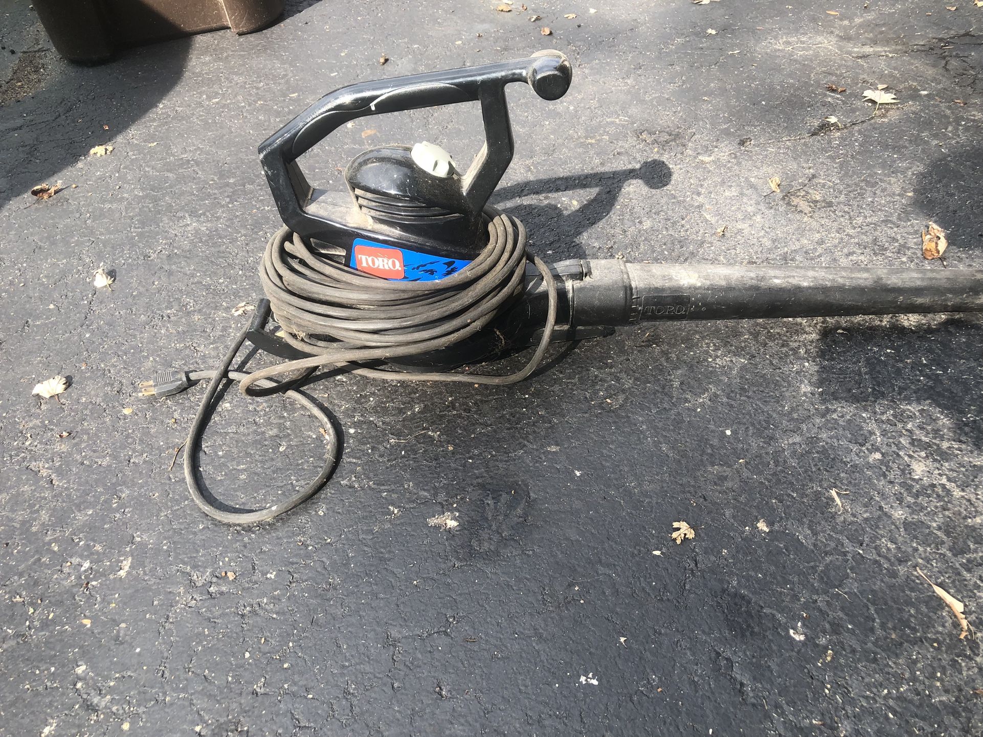 Leaf Blower